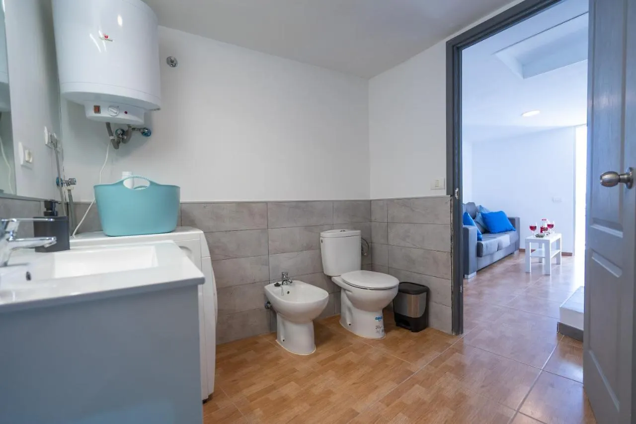 Frontline: 2 Bedrooms, Incredible Views With Large Terrace Santa Cruz de Tenerife Сasa de vacaciones